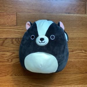 Skunk Squishmallow